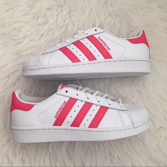 Adidas Superstar Women’s Sneakers - Picture 8 of 8